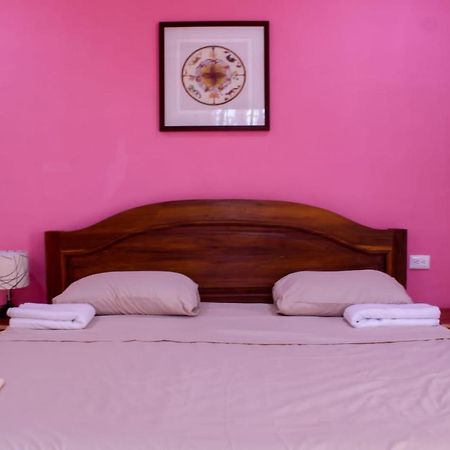 Ecohotel Shalom Валядолид Екстериор снимка