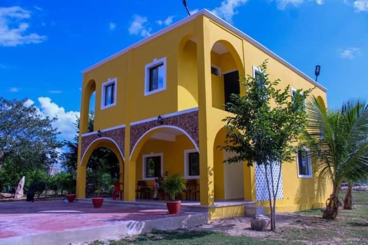 Ecohotel Shalom Валядолид Екстериор снимка